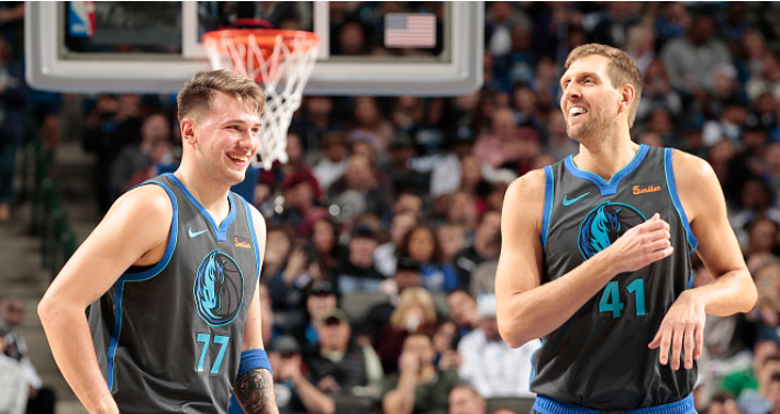 包含巴塞罗那训练开放日，今晨完成体检引欢呼，欧篮联在即，赛季目标并未改变的词条